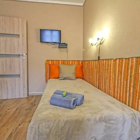 Narancsvirag Apartman Apartment